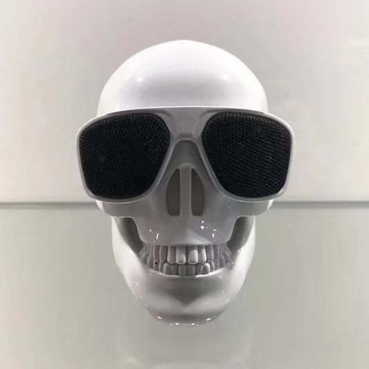 Portable Mini Bluetooth HD Stereo Skull Head Speaker